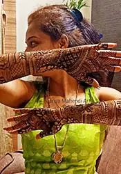 Priya Mehendi Artist in Kolkata Enigmatixmedia